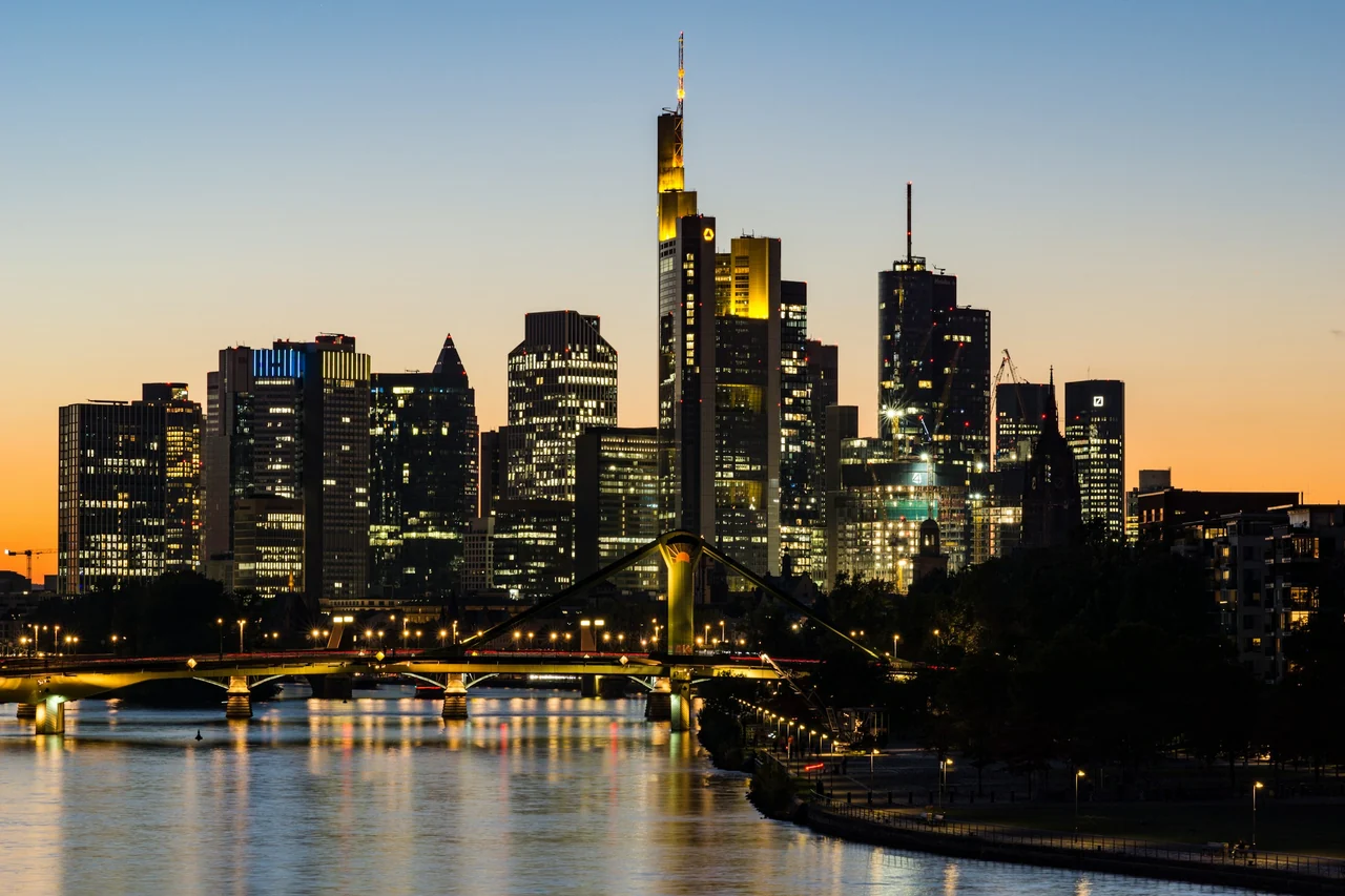 Frankfurter Skyline am Main